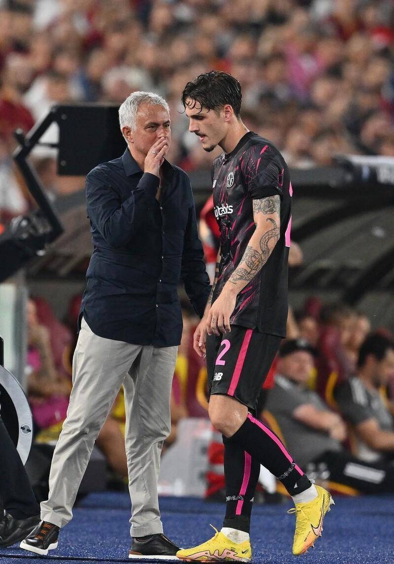 欧联赛程吃紧；广州队冲刺阶段战术微调；气氛紧张；数据趋势出现新变化的简单介绍