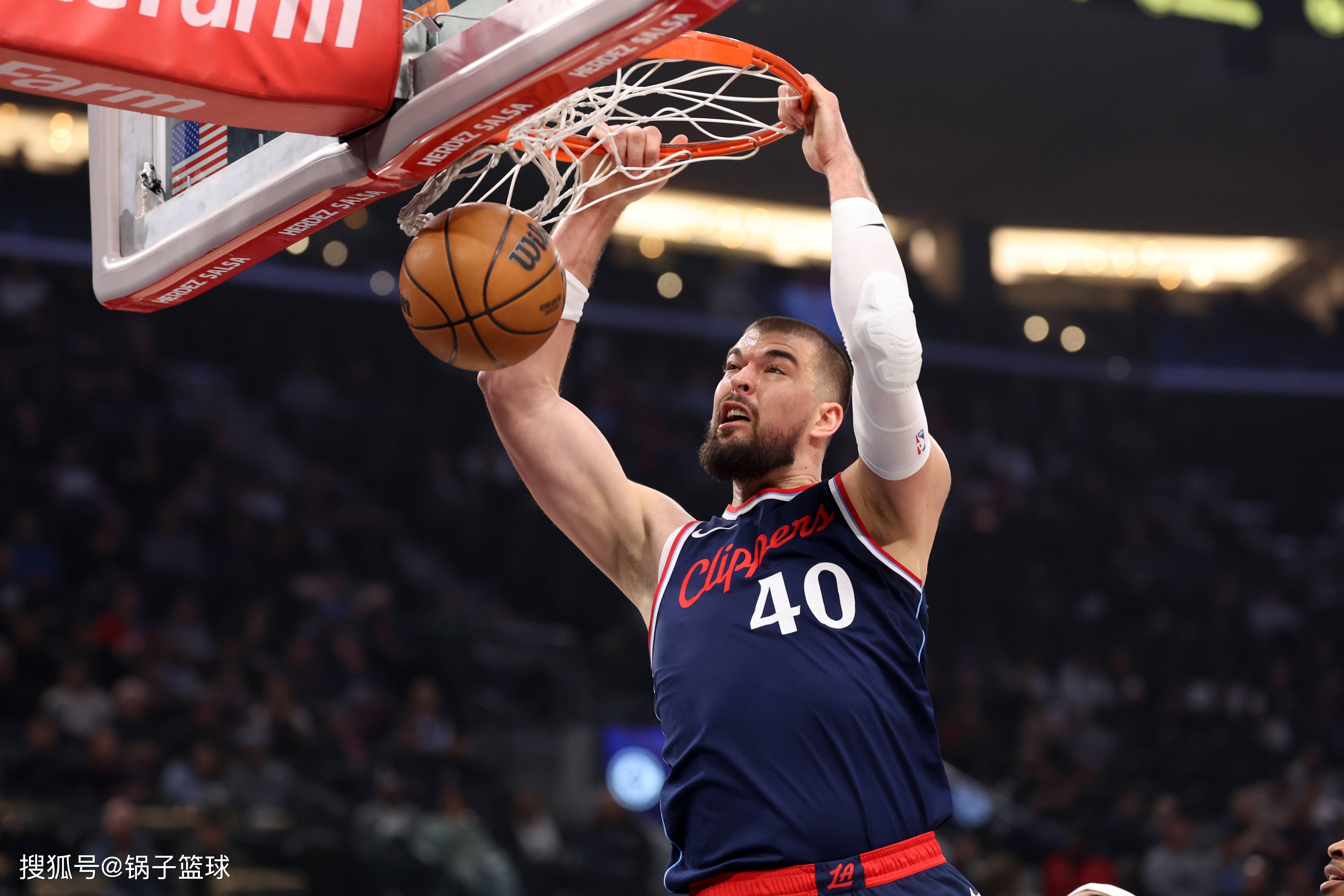 里程碑夜洛杉矶快船官宣签约,NBA常规赛清晨刷纪录,话题不断,年轻球员得到机会的简单介绍 里程碑夜洛杉矶快船官宣签约,NBA常规赛清晨刷纪录,话题不断,年轻球员得到机会的简单介绍