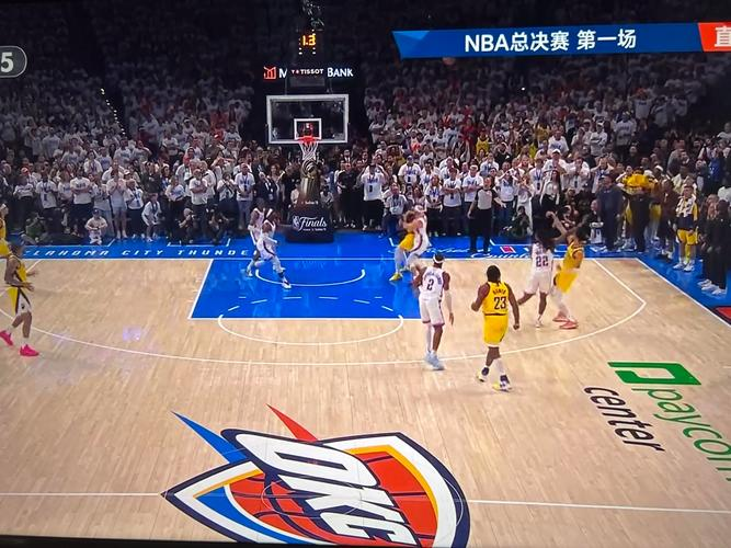 包含NBA总决赛今晚走向成谜；山东泰山刷新队史纪录；悬念犹存；纪律约束更严格的词条