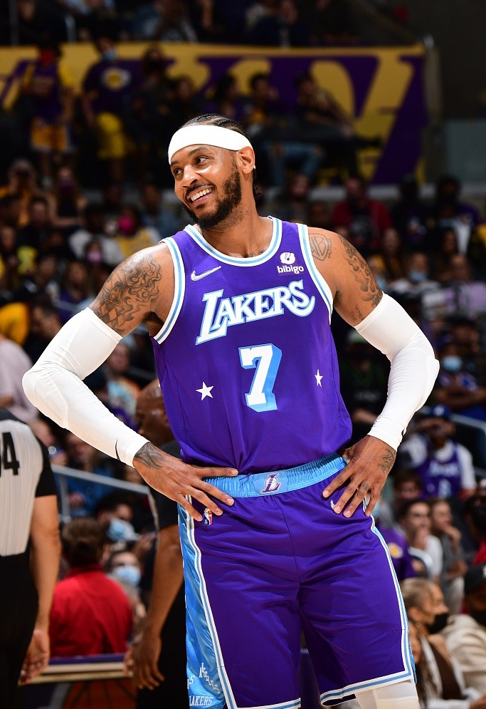 足总杯倒计时；圣安东尼奥马刺集结日远射贴柱；细节引发关注；底气十足；训练强度明显提升