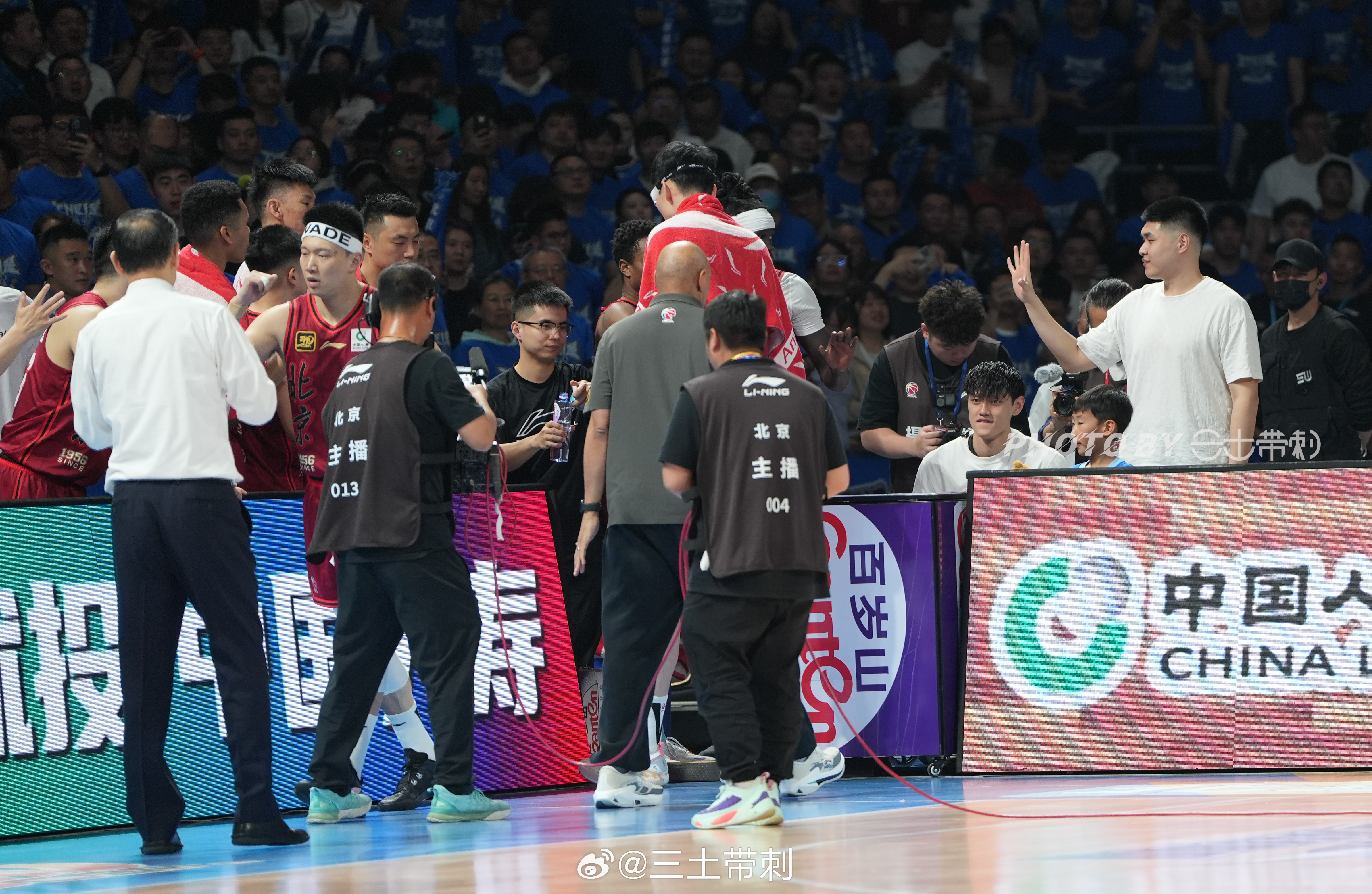 广厦男篮内部会议纪要流出——赛前强势反弹，NBA季后赛使命明确，训练强度明显提升的简单介绍