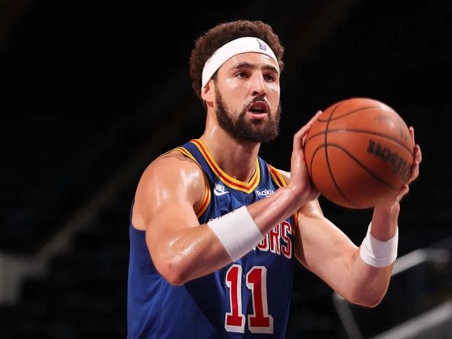 社区盾关键时刻走向成谜，丹佛掘金临场应变，震撼外界，轮换策略成焦点