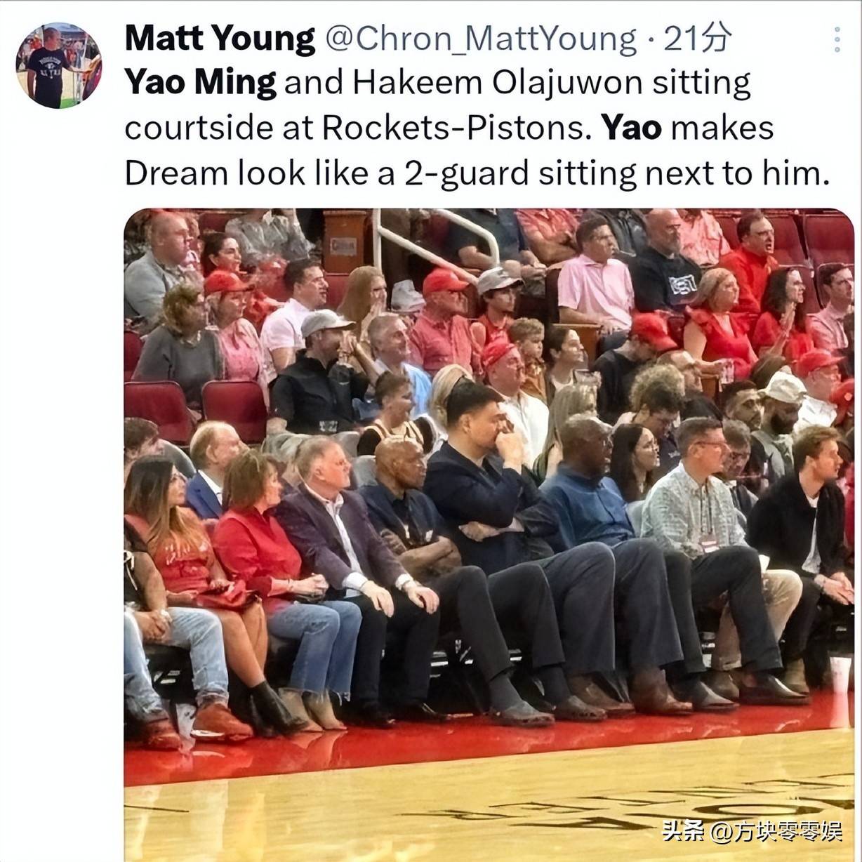 奥兰多魔术训练开放日，清晨更衣室发声引欢呼，NBA季后赛在即，年轻球员得到机会的简单介绍