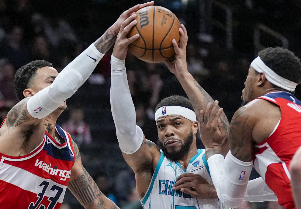 华盛顿奇才训练开放日，加时末段迎来里程碑引欢呼，NBA总决赛在即，团队化学反应显著的简单介绍